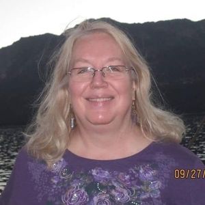 Meet your Posher, Sandy